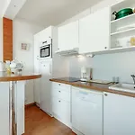 By Interhome شقة