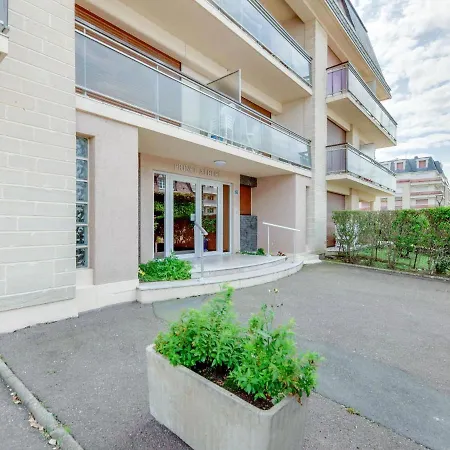 Apartament By Interhome *