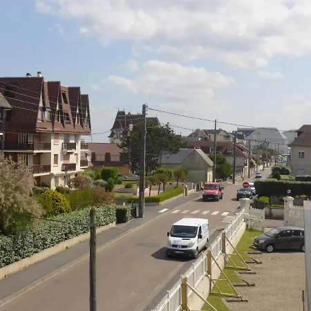 By Interhome Apartment